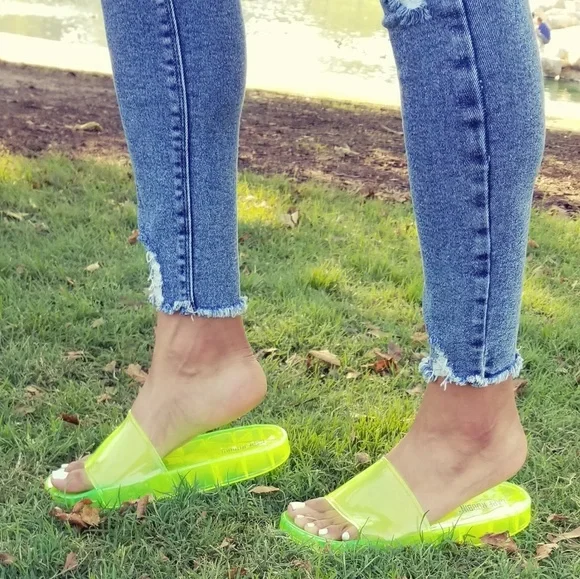 LIME Sandal  Women's Slides - Picture 2 of 5